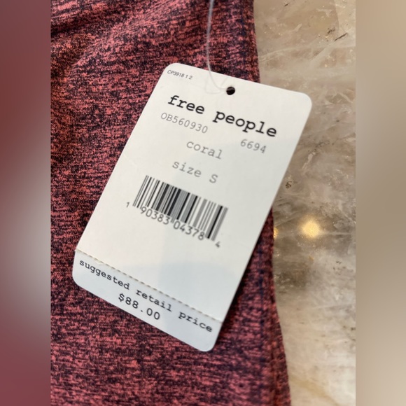 Free People movement workout pants! NWT - Size Small - Picture 2 of 4